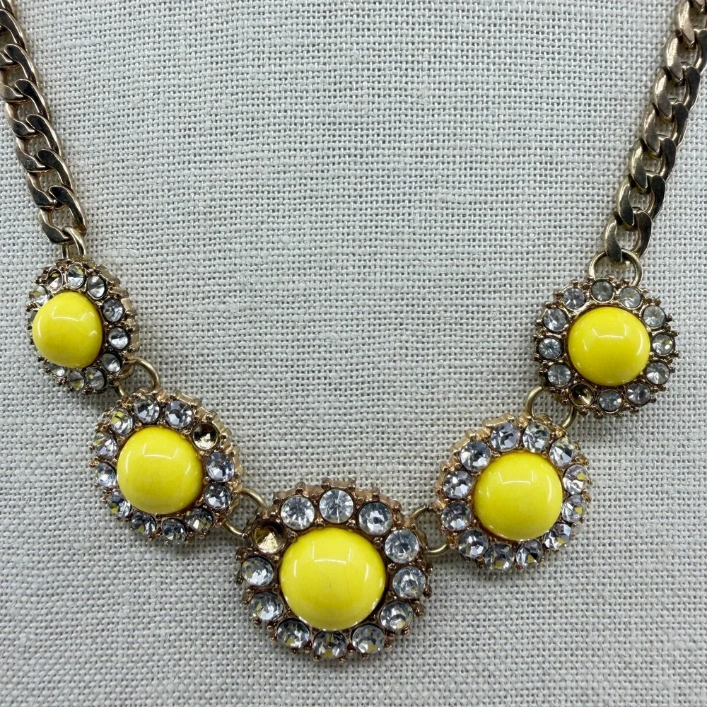 Yellow Cabochon Clear Rhinestone Flower Gold Tone Statement Necklace Jewelry